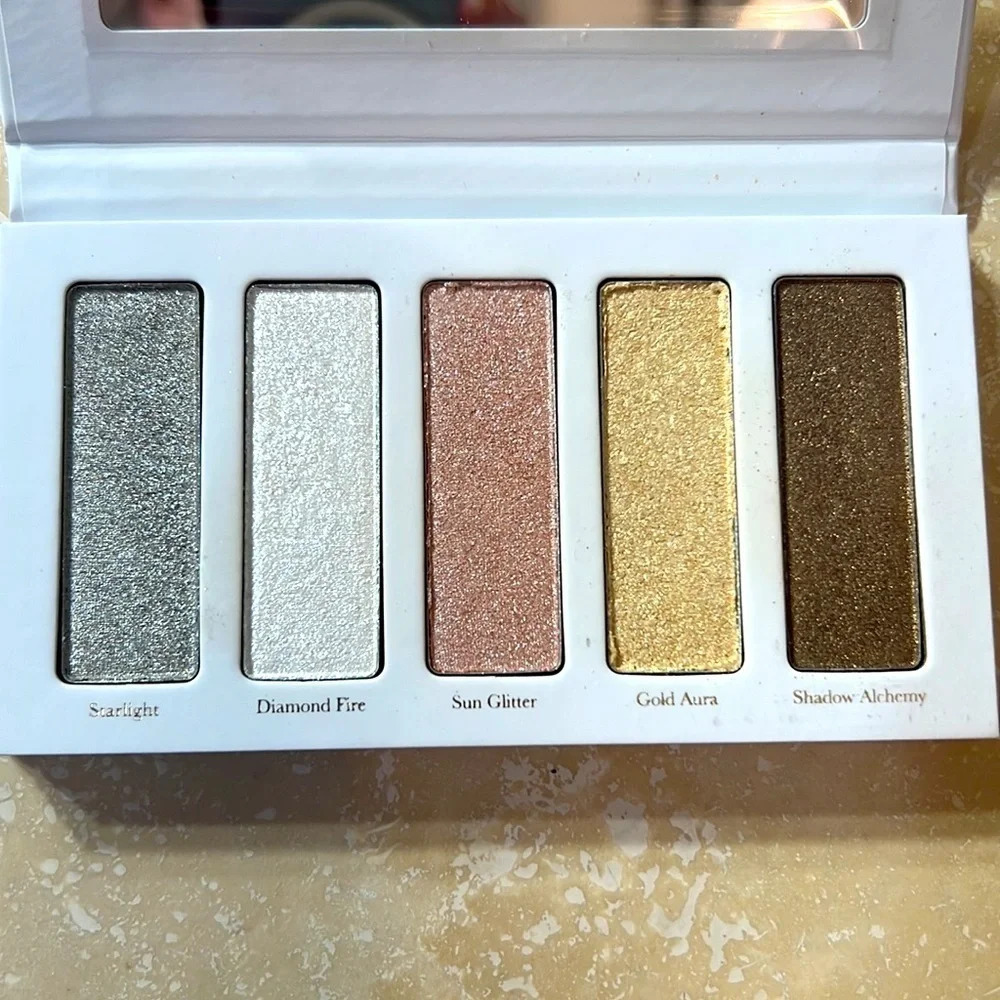 Eyeshadow Palette​​​